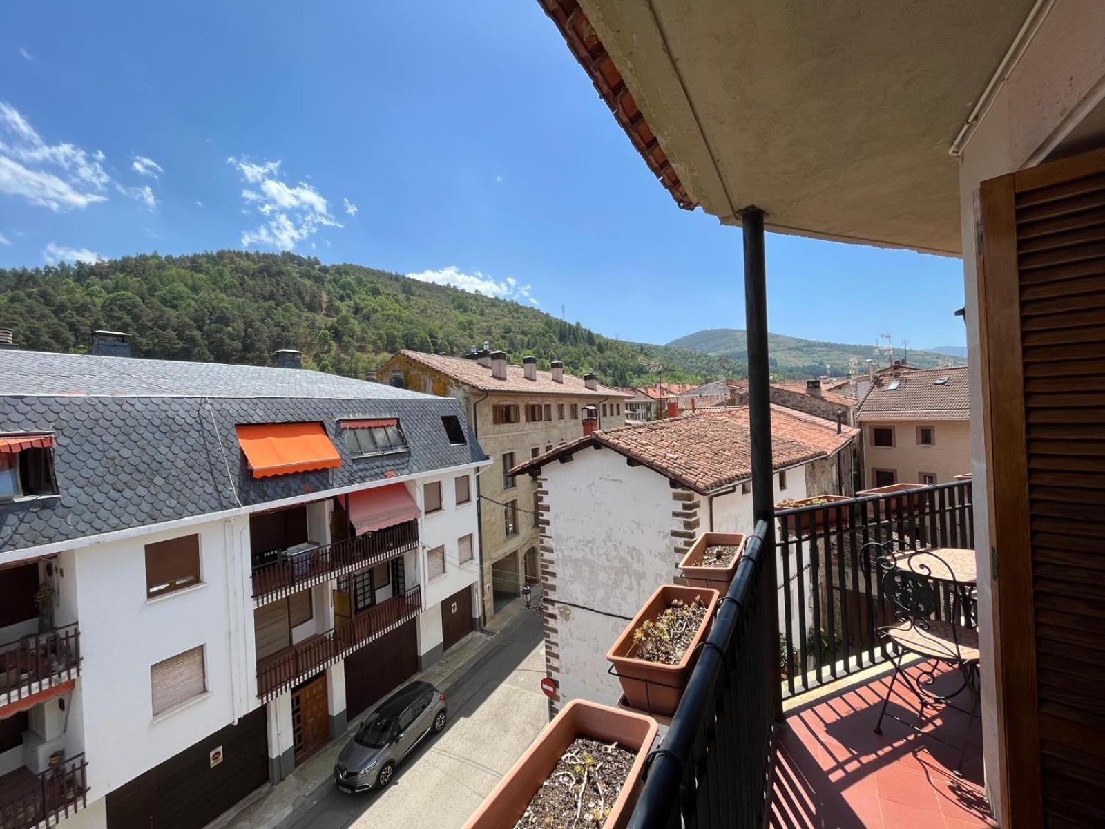 Alojamiento Las Endrinas Ezcaray Buitenkant foto